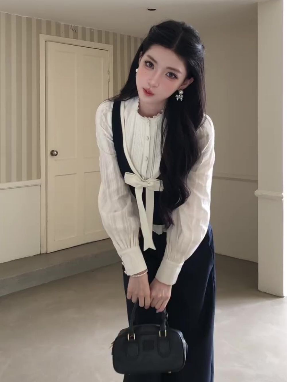 Элегантный британский комплект – обзор и цена Puff Sleeve Blouse